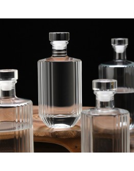 豎紋厚底玻璃瓶